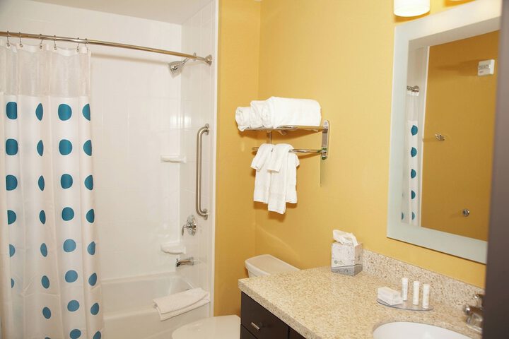 Room 20 of 27