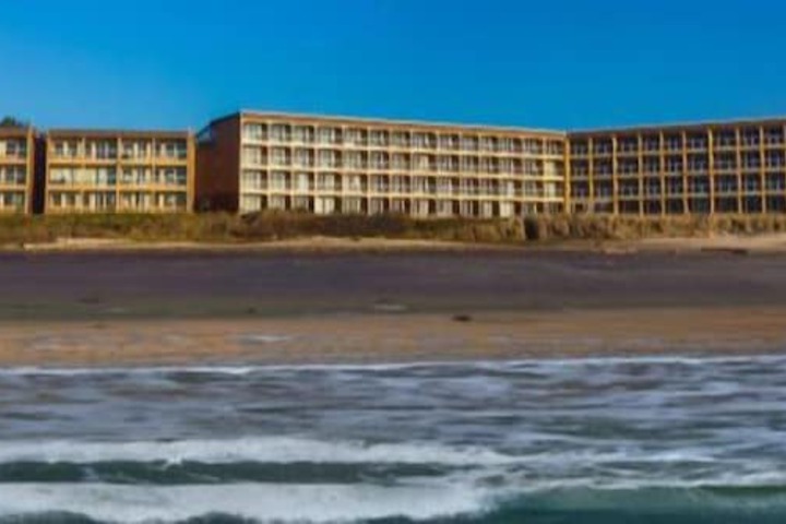 Driftwood Shores Resort & Conference Center