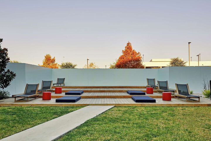 NYLO Las Colinas Hotel Tapestry Collection by Hilton