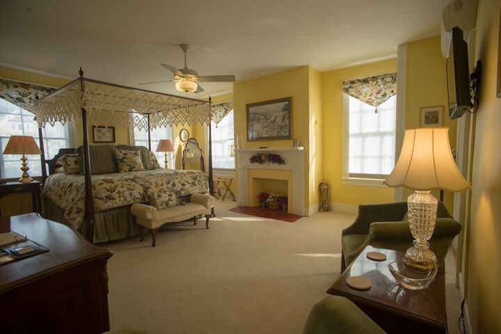 Room 60 of 75