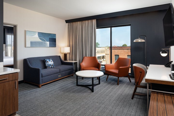 Courtyard by Marriott Owatonna Downtown
