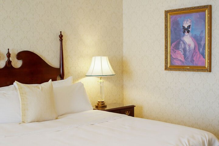 Room 40 of 52