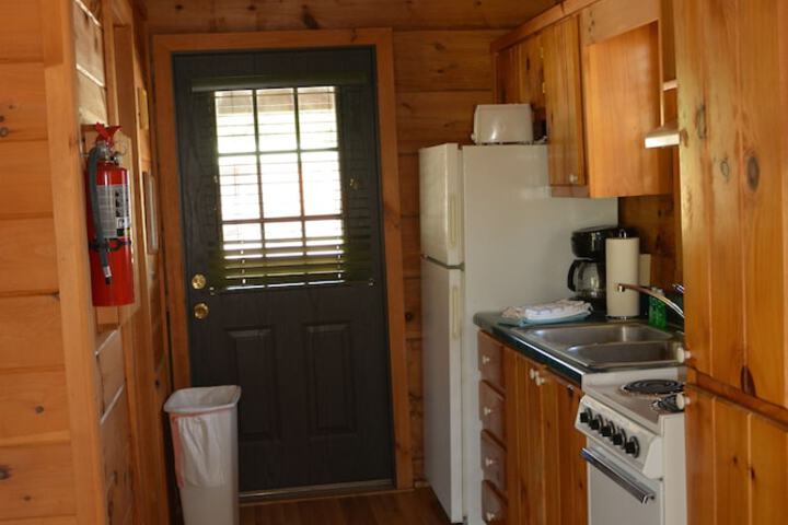 Camp Mack Lodge Marina & RV Resort