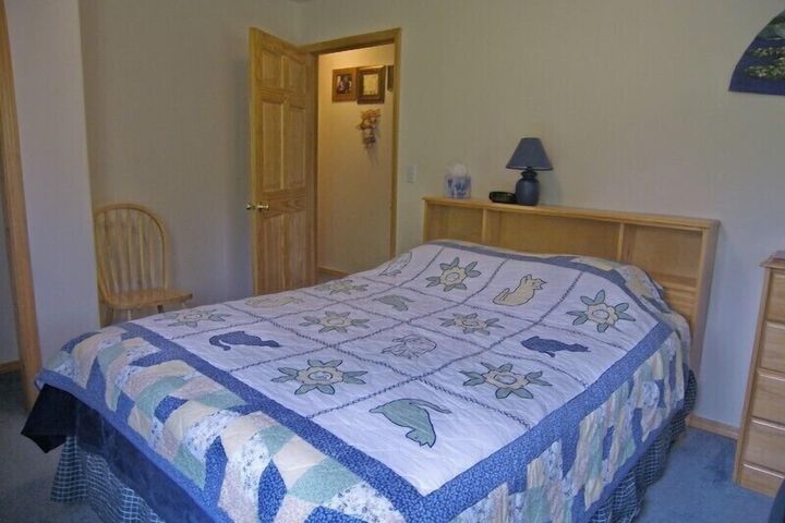 Room 11 of 36