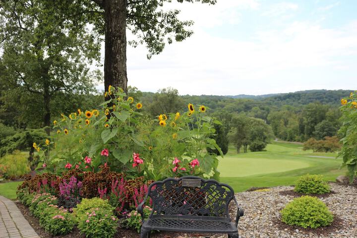 The Lodge at Woodstone Country Club