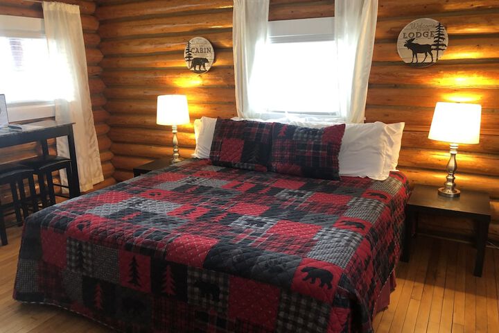 Sportsmans Lodge