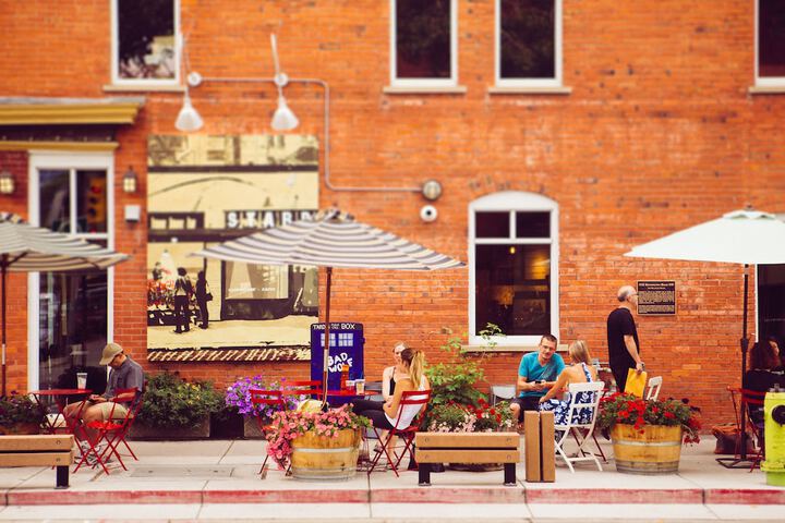 Four Points by Sheraton Hotel & Suites Calgary West