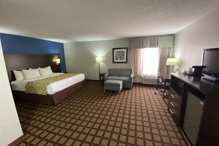 Room 14 of 39