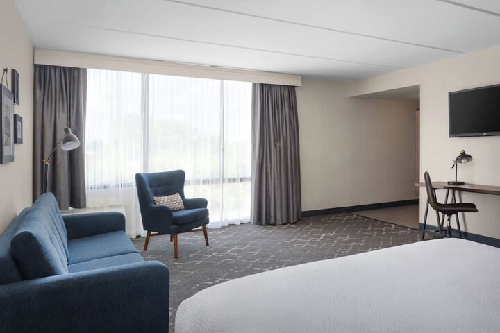 Room 18 of 29