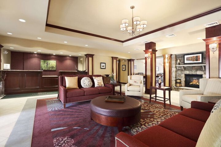 Hotel Interior 8 of 24