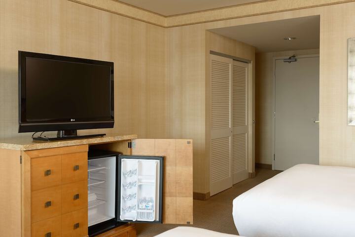 Room 31 of 60
