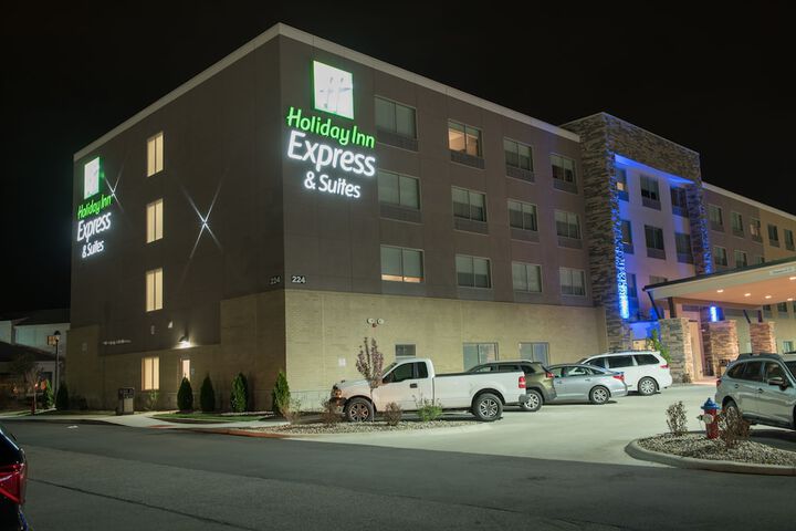 Hotel 3 of 32