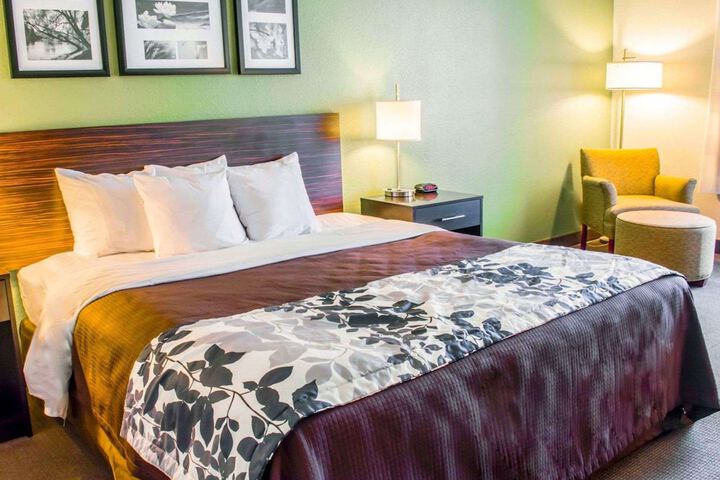 Sleep Inn & Suites Virginia Horse Center