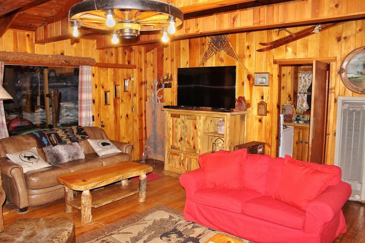 Room 35 of 182