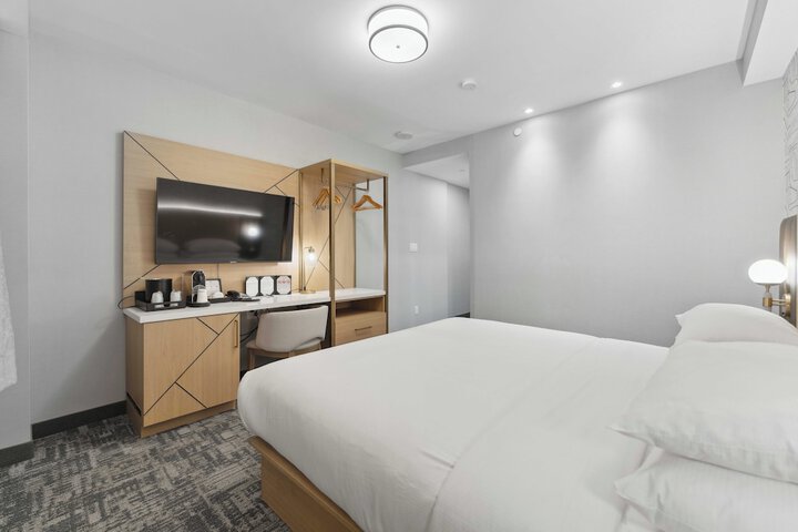 The Tower Hotel Fallsview