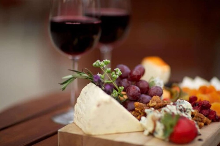 Dining 62 of 134