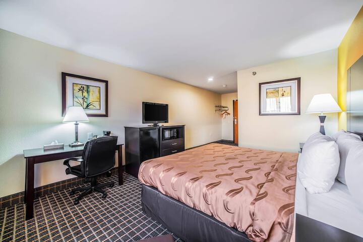 Quality Inn Carbondale University area