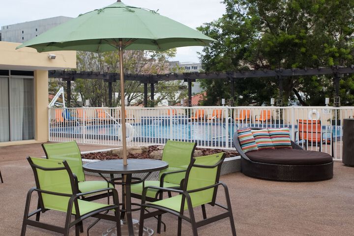 Courtyard Miami in Coral Gables by Marriott