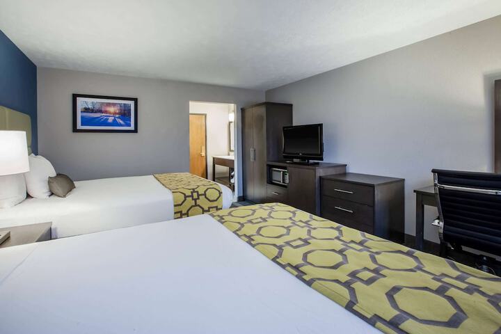 Room 16 of 31