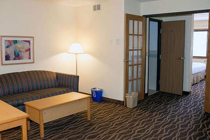 Room 13 of 21
