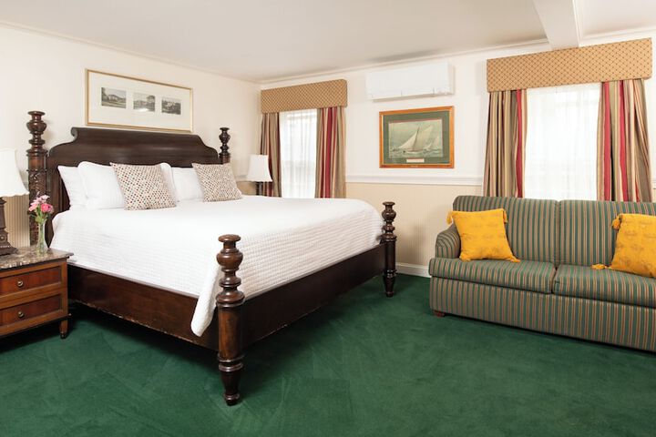 Room 34 of 156