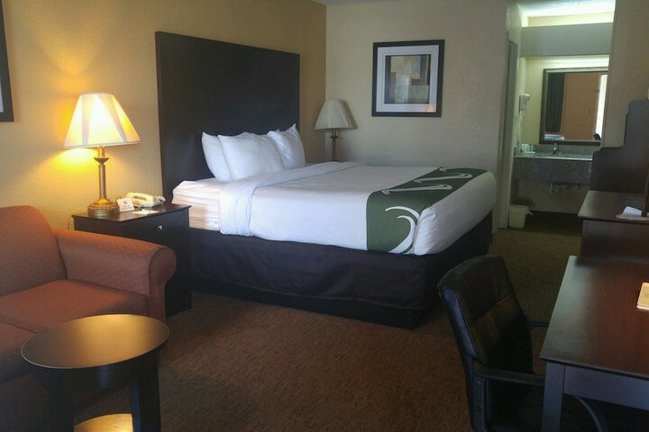 Quality Inn & Suites Covington
