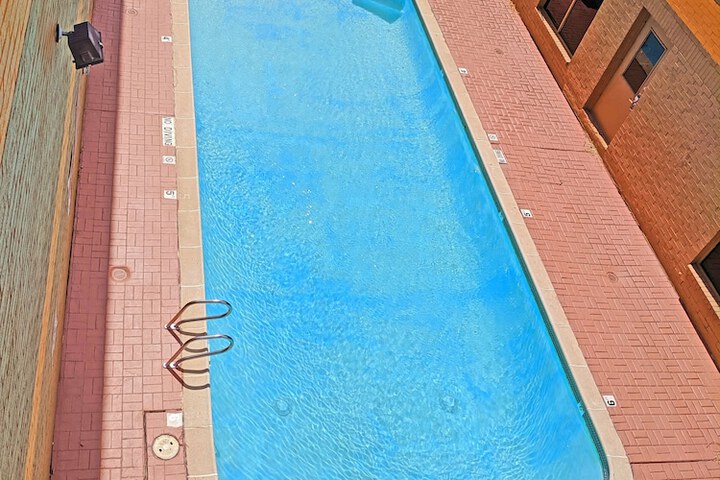 Pool 5 of 36