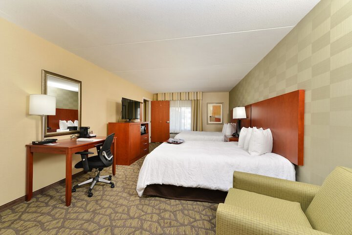 Room 13 of 30