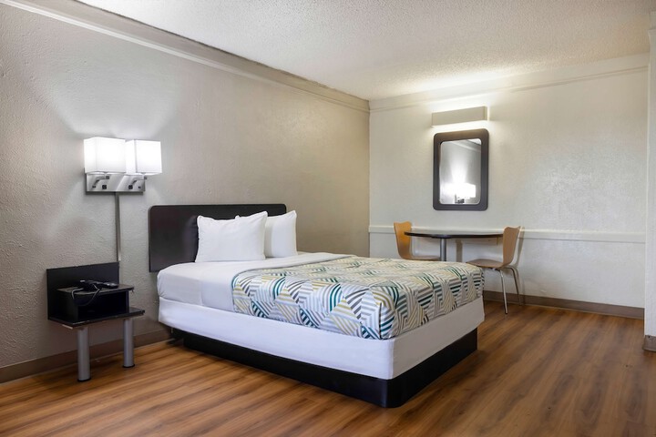 Room 40 of 45