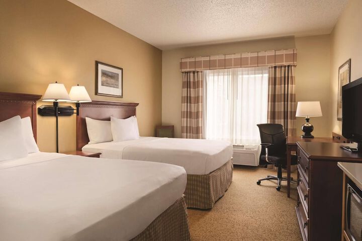 Country Inn & Suites by Radisson Mankato Hotel and Conference Center, MN