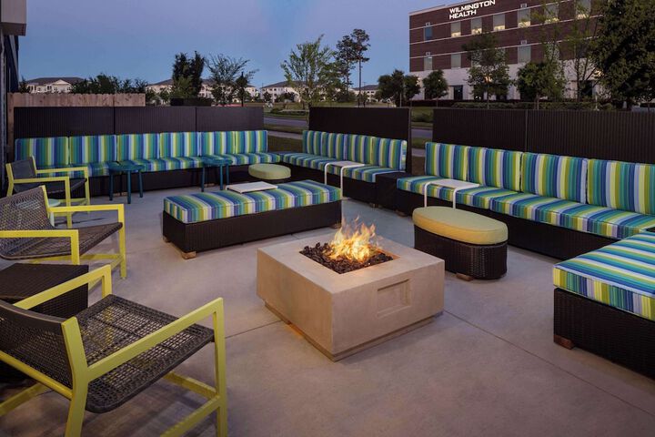 Terrace/Patio 23 of 24