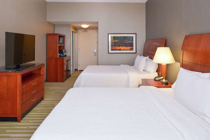 Room 21 of 37
