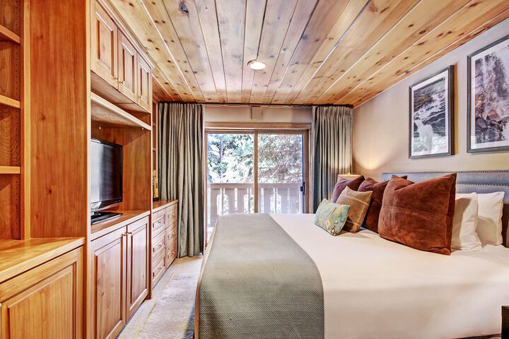 The Lodge at Vail a RockResort by Vail Resorts