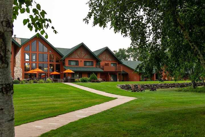 Hotel 5 of 117