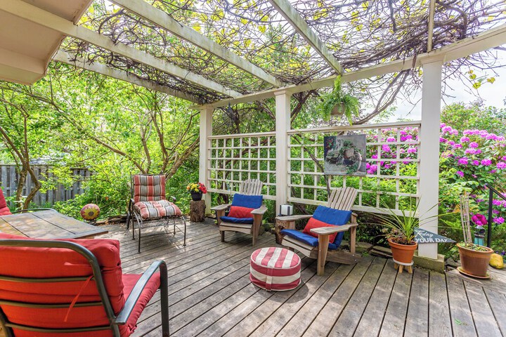 The Stella Rose B & B
