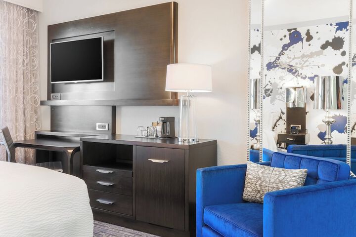Room 15 of 31