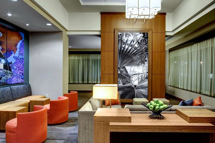 Hyatt Place Columbia / Downtown/The Vista