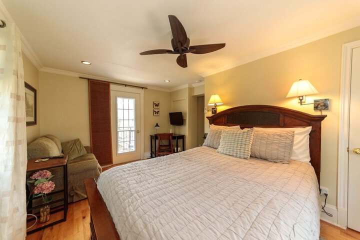 The Stella Rose B & B