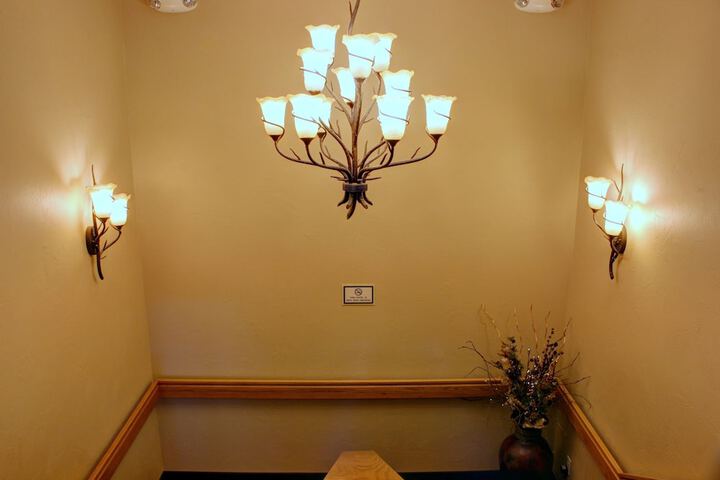 Blue Mountain Inn & Suites