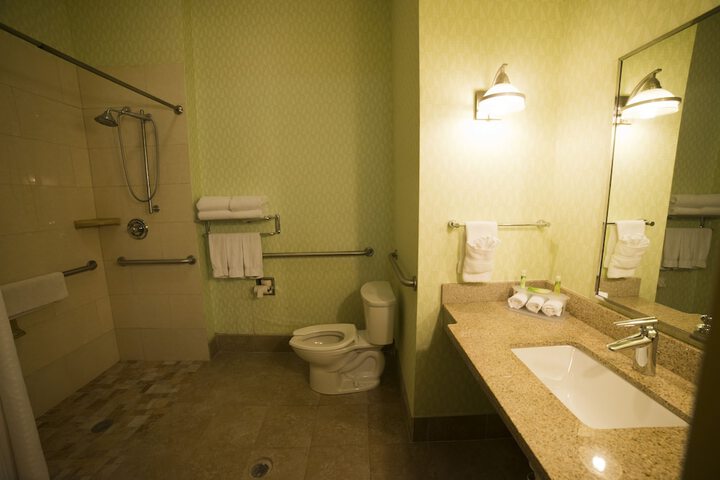 Room 29 of 46