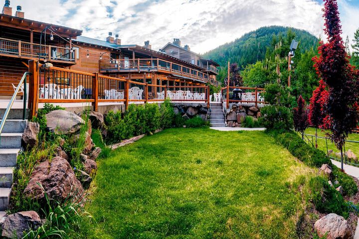 Callahans Mountain Lodge