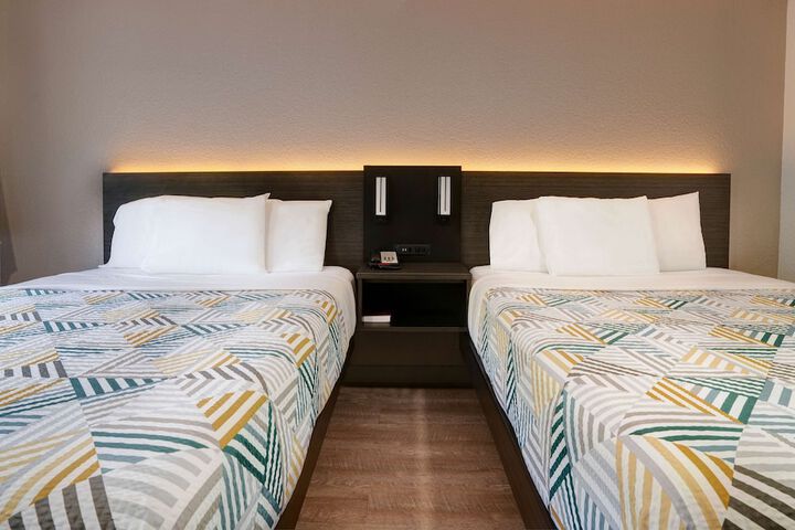 Room 19 of 27