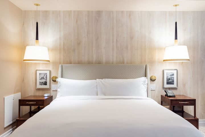 Goldener Hirsch Auberge Collection
