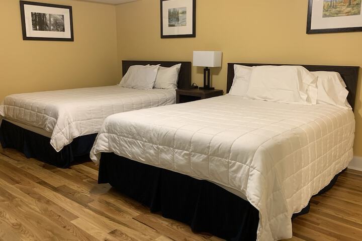 Kanuga Inn & Lodging