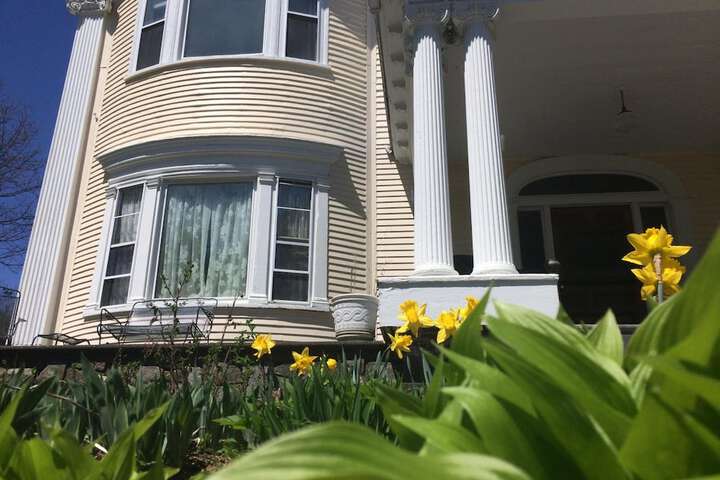 Hillholm Estate