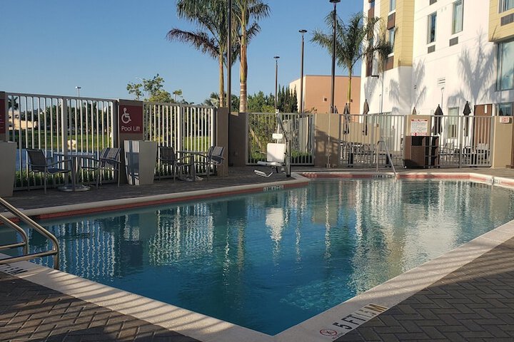 Pool 6 of 38
