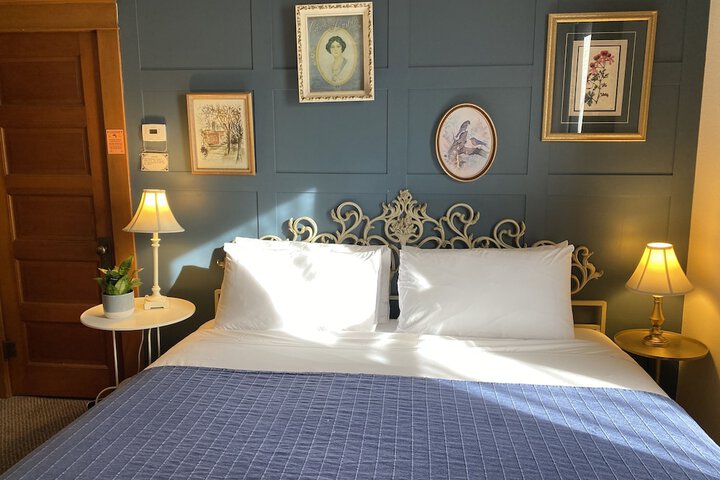 Room 22 of 36