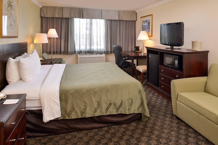 Quality Inn & Suites Montebello - Los Angeles