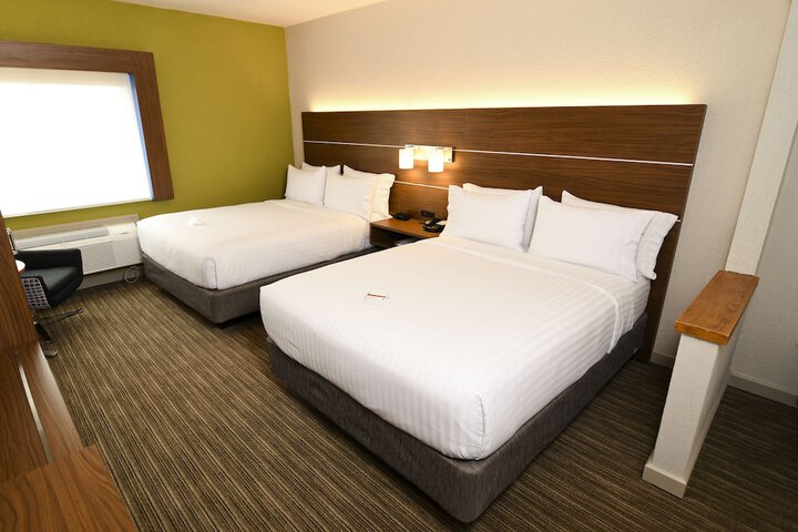 Room 109 of 126