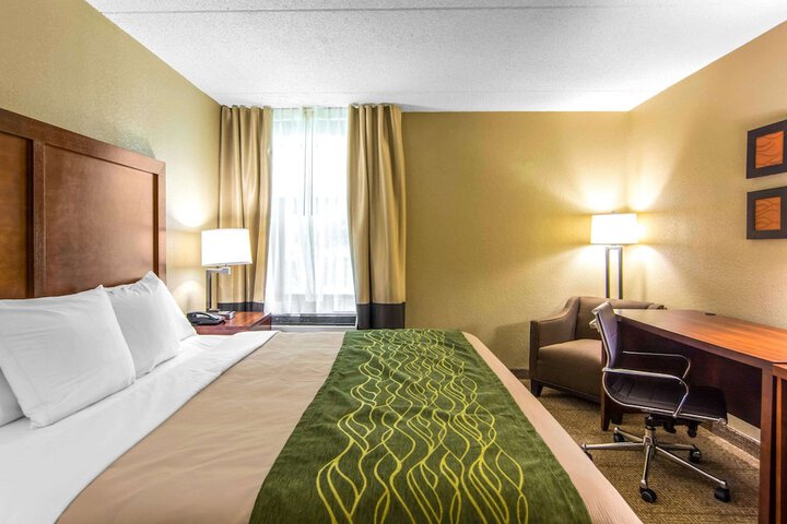 Room 22 of 35